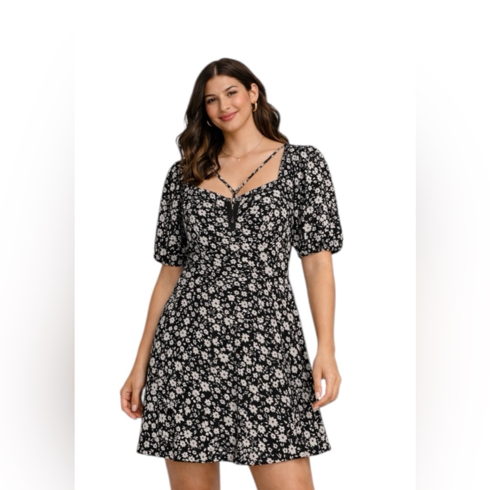 Nectar Clothing Black Floral Puff Sleeve Dress Size Small